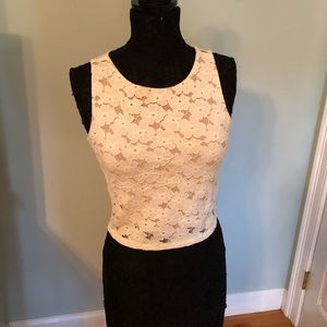 Beautiful lace zip up top.